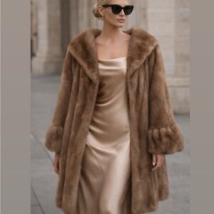 Stunning Luxurious Brown REAL MINK Fur Coat